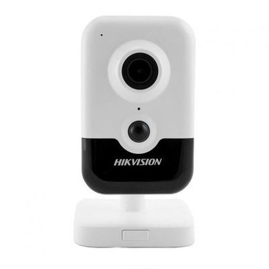 IP-відеокамера Hikvision DS-2CD2423G0-I(2.8mm)